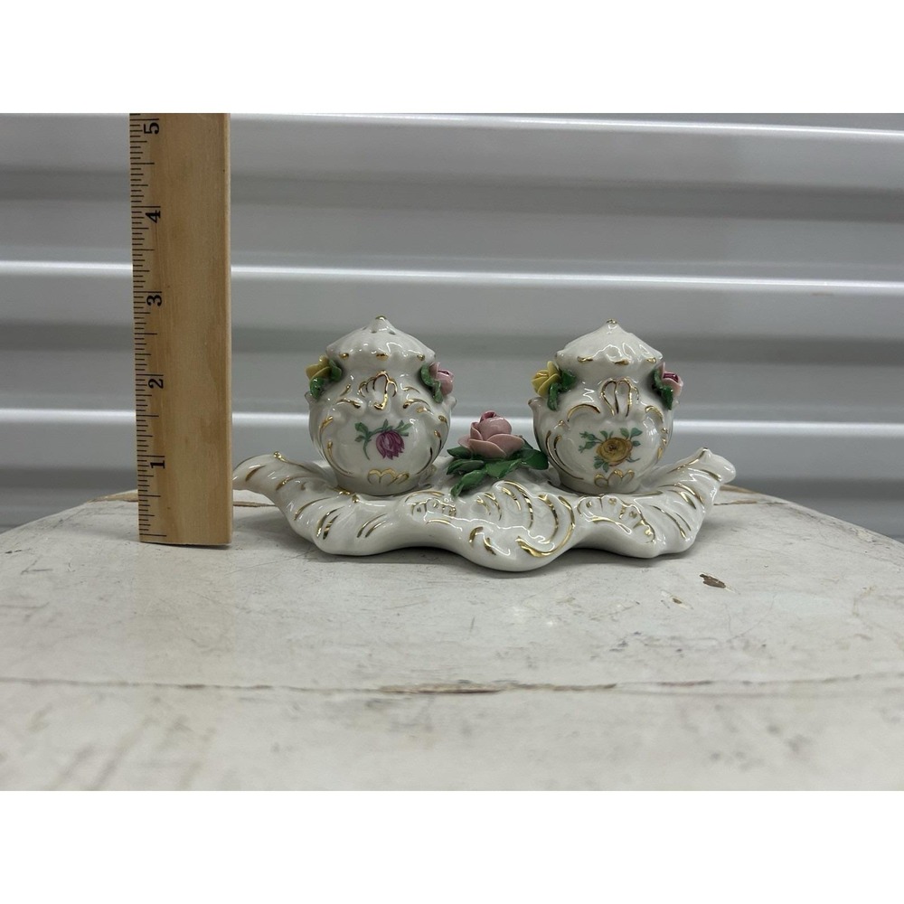 Vintage Dresden Salt and Pepper Set - Picture 5 of 9